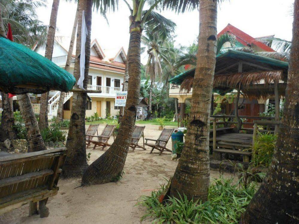 Mikas Beach Resort Balabag  Exteriör bild